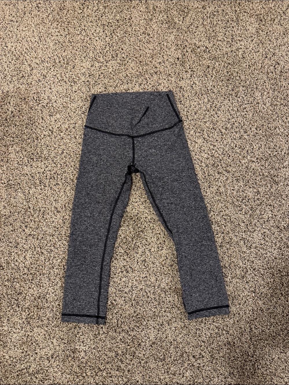 Lululemon cropped leggings